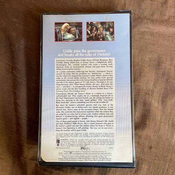 Warner Brothers VHS Protocol Goldie Shawn - Picture 2 of 3